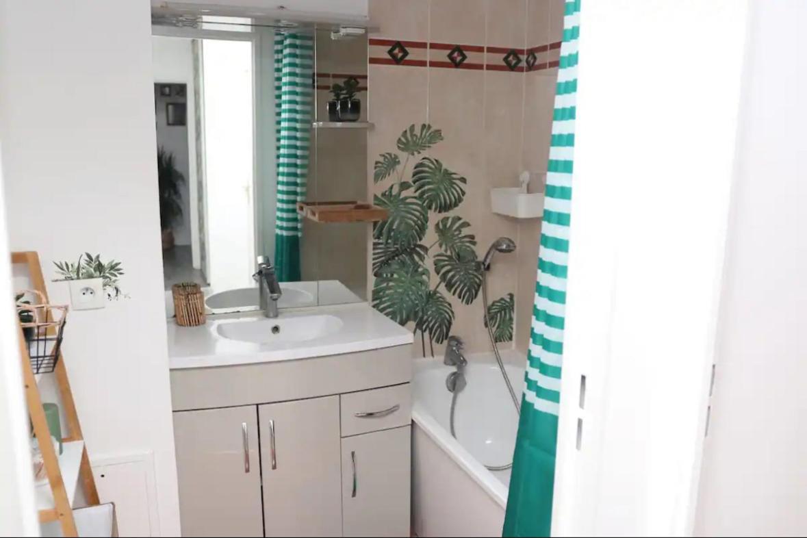 Bed and Breakfast Fabuleux Villepinte  Esterno foto